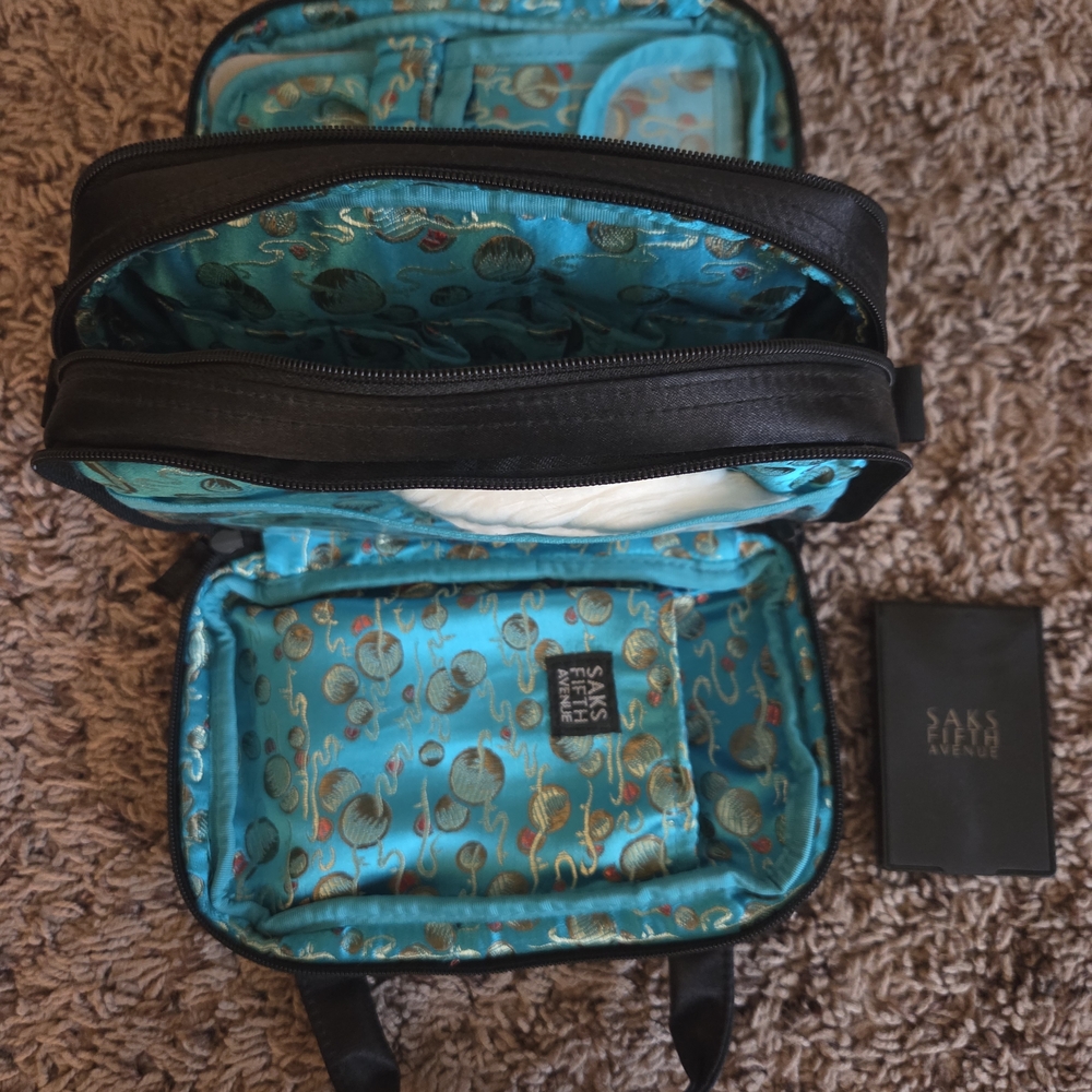 Saks Fifth Avenue Black and Turquoise Travel Bag